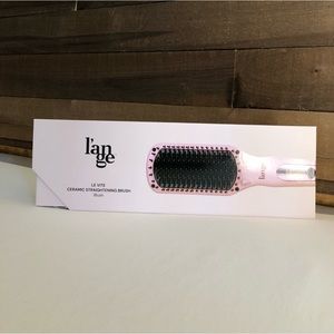 l’ange LeVite Ceramic Straightening Brush